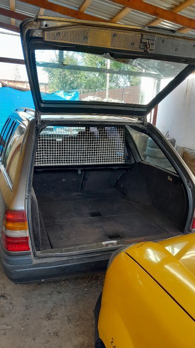 Мерс 124 .2.5 дизель універсал срочно