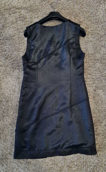 Conjunto vestido e casaco de pele Ana Sousa