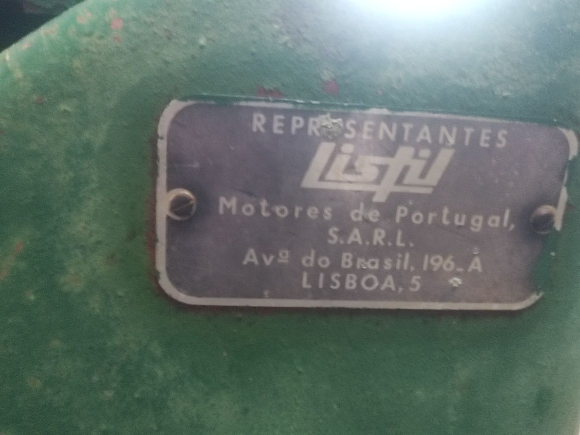 Moto bomba de marca Lister