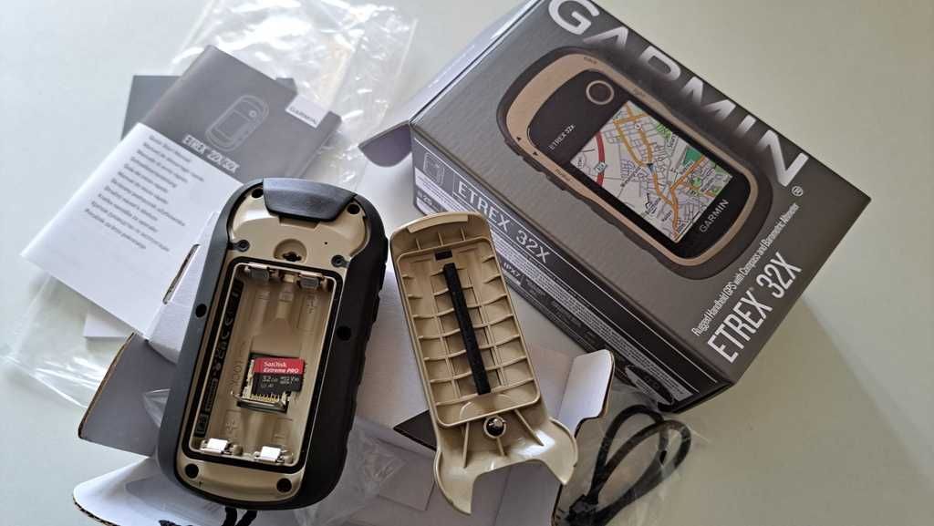 Garmin eTrex 32x GPS portátil e robusto + micro SD 32 GB