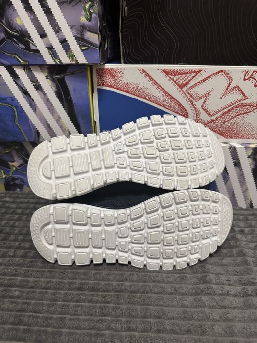 Кросівки тренувальні SKECHERS Graceful Get Connected 43(28см)