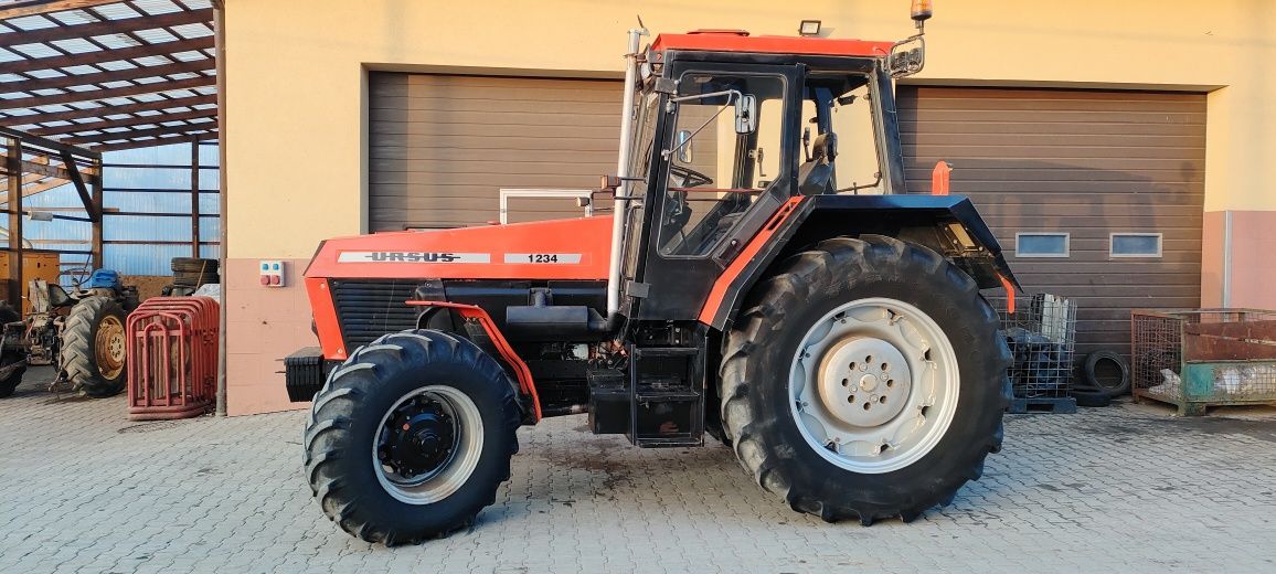 Ursus 1234 6 cylindrów 120 km ( zetor 12045 )