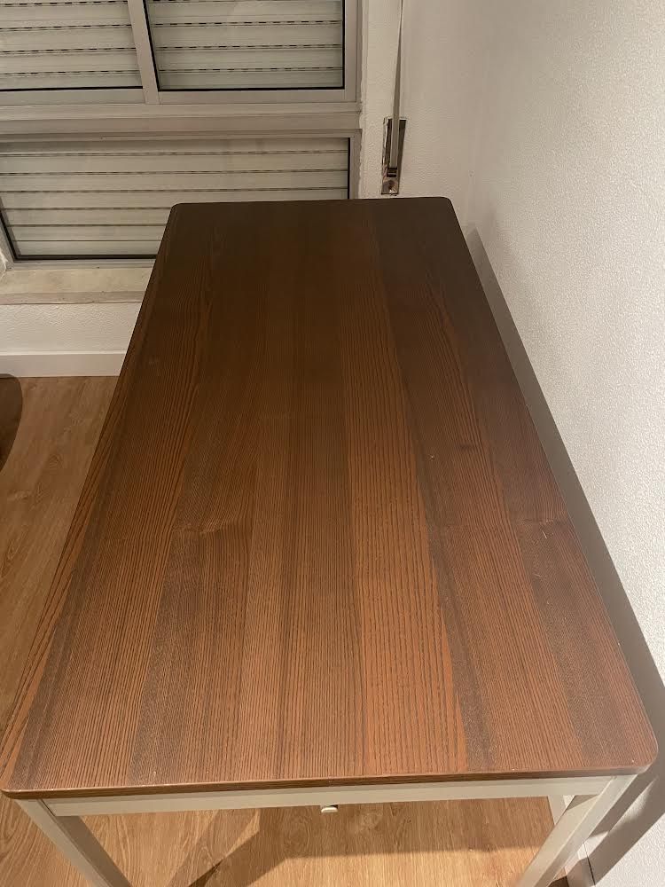 Secretária/Mesa IKEA IDASEN