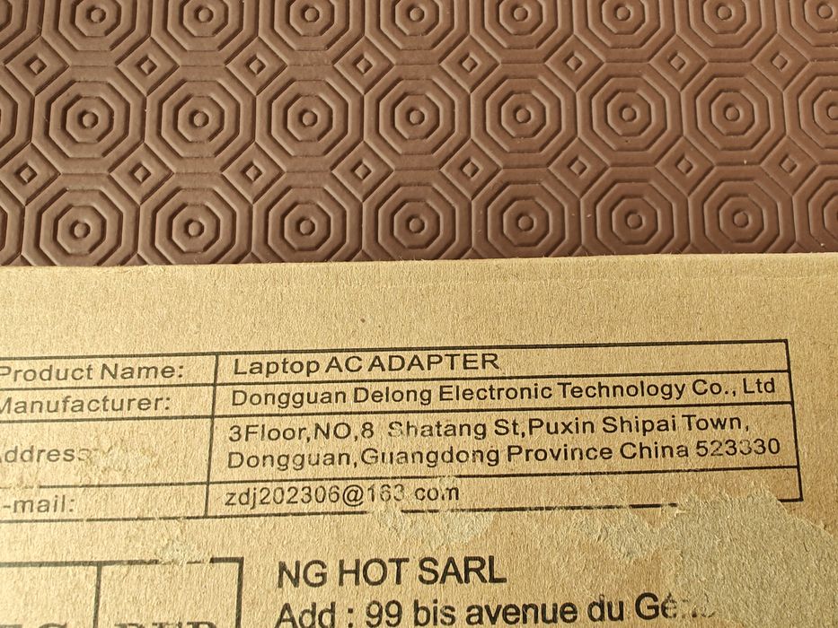 Carregador de portátil de 65w