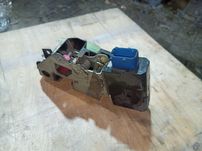 Продам дверной замок BMW
