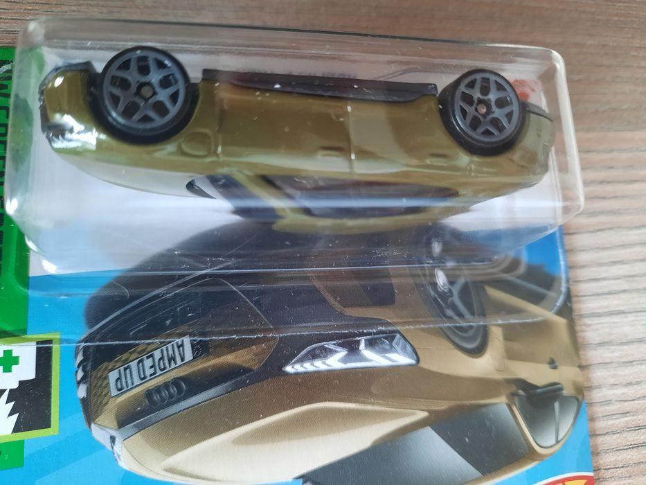 Hot Wheels RS E-Tron GT