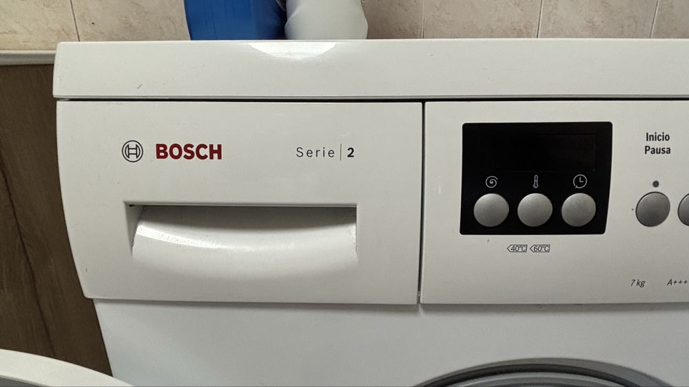 Maquina de Lavar Roupa BOSCH Serie 2