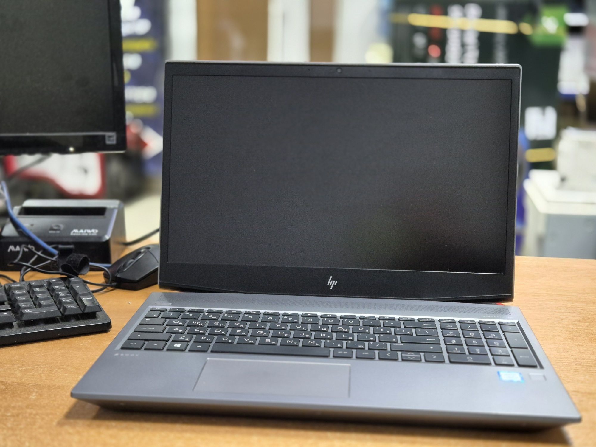 Продам потужний ноутбук HP ZBook 15v G5 Core i5-8300H/16/256