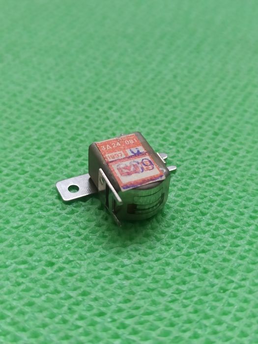 Головки касетного магнитофона 3д24.080 3д24.081 3д24.082 Монолит Д810