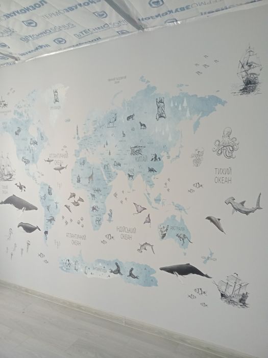 Якісна поклейка кімнати обоями за один день!