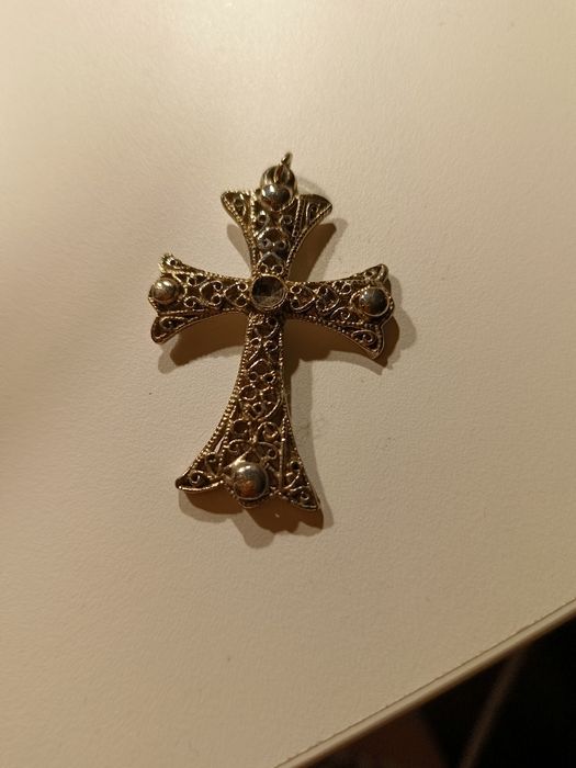 Krzyżyk do łancuszka- 5x3,5cm.