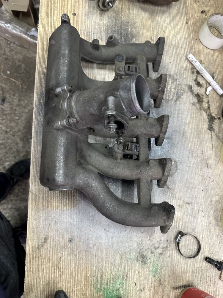 Коллектор впускной 2.9 TDI Mercedes Sprinter, Vario A6021411101