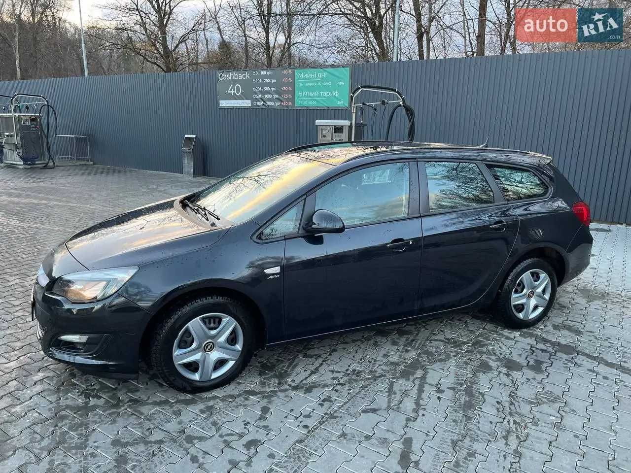Opel Astra J 2013