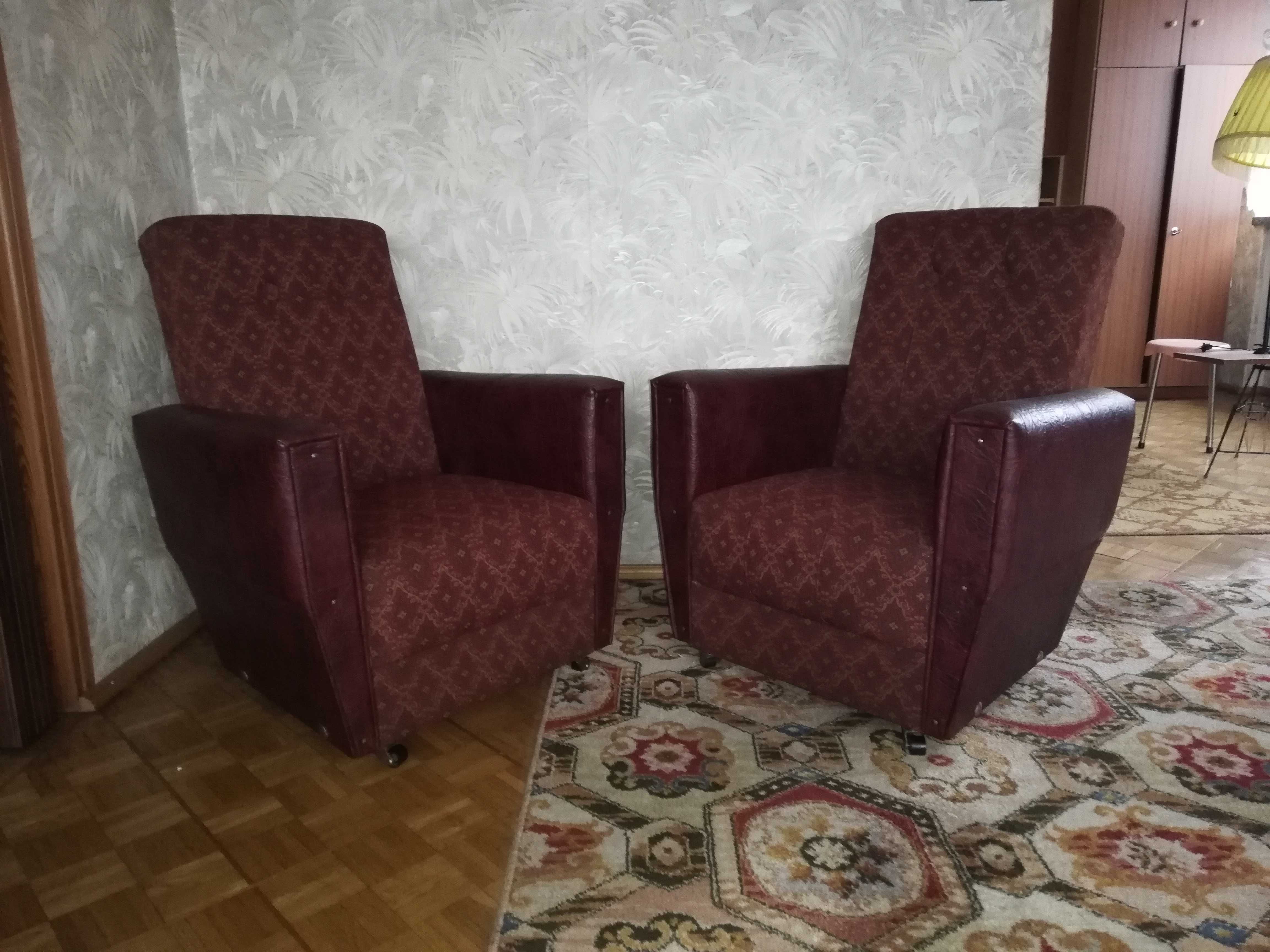 Fotele z PRL, typ Maciuś (2 sztuki)