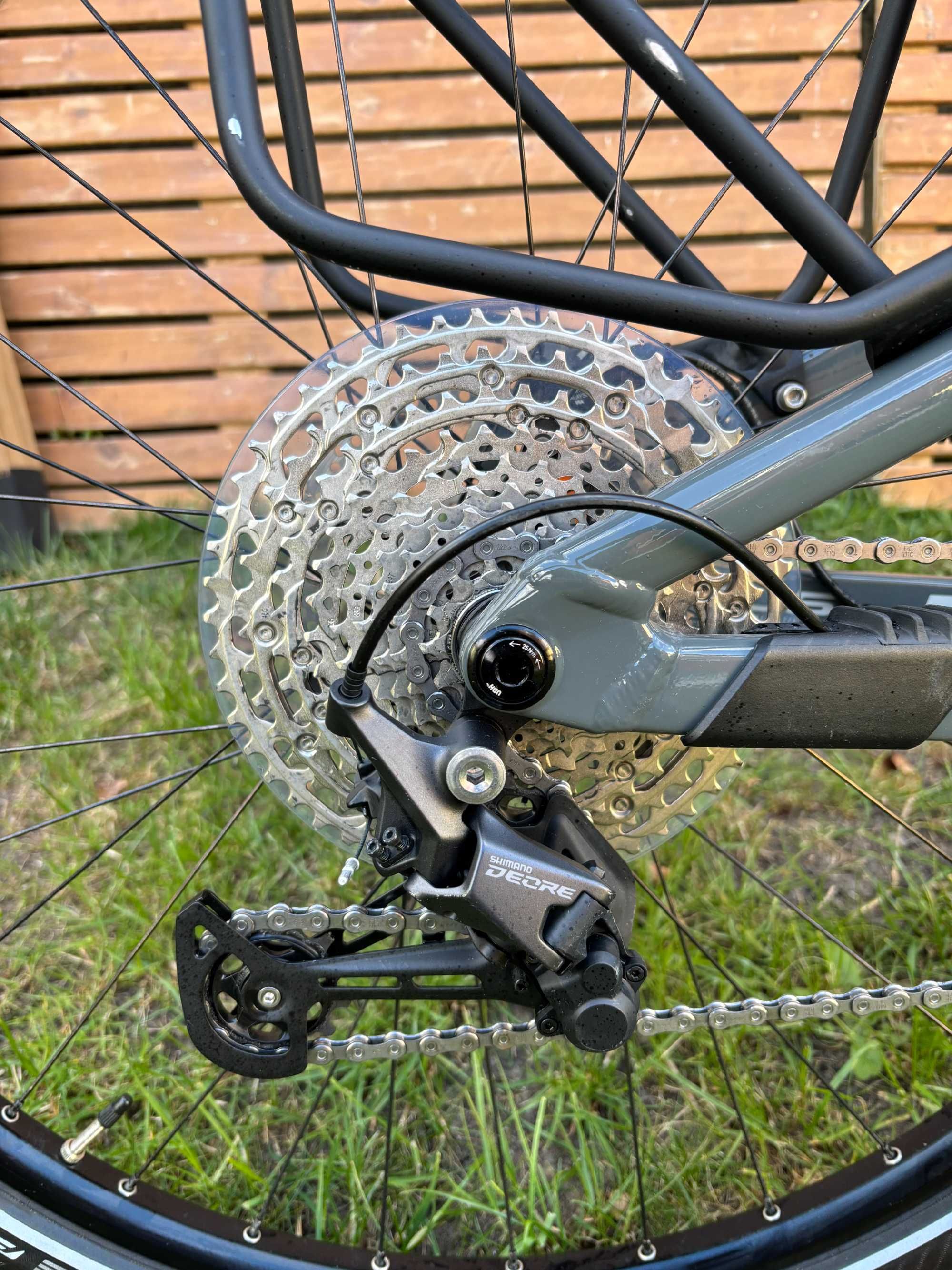 Rower MTB - wyprawowy FOCUS THRON 6.8 EQP