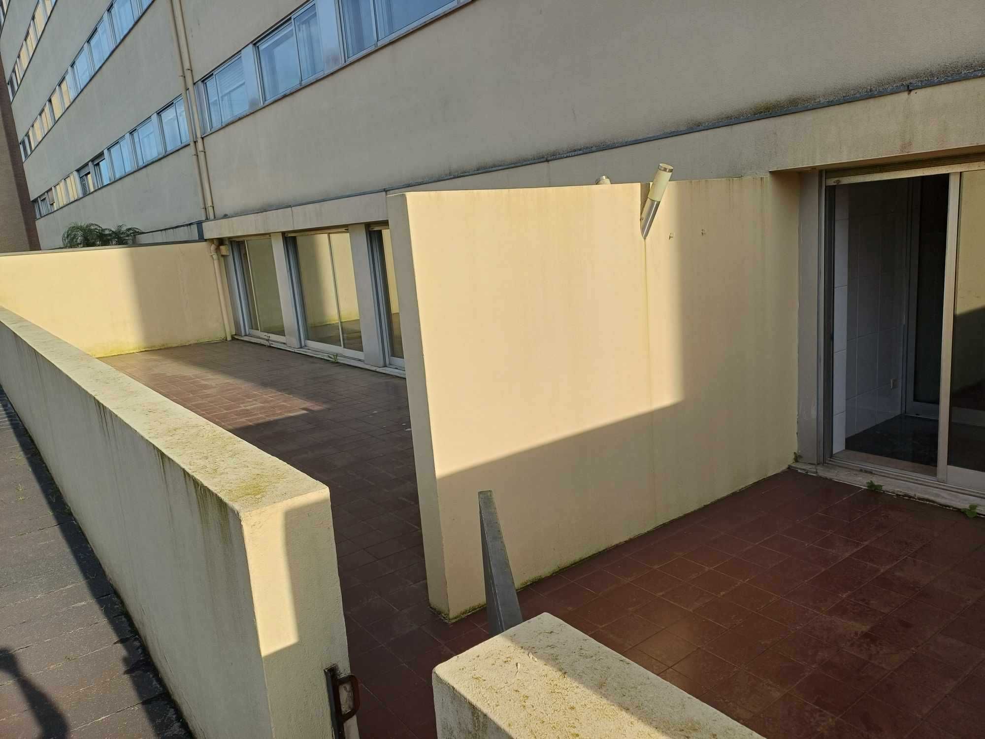 Apartamento T2+1  MAIA Zona dos Altos Condominio fechado