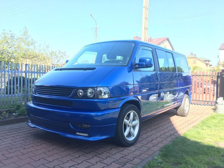 Вантажні та пасажирські перевезення. Грузоперевозки. Грузове таксі