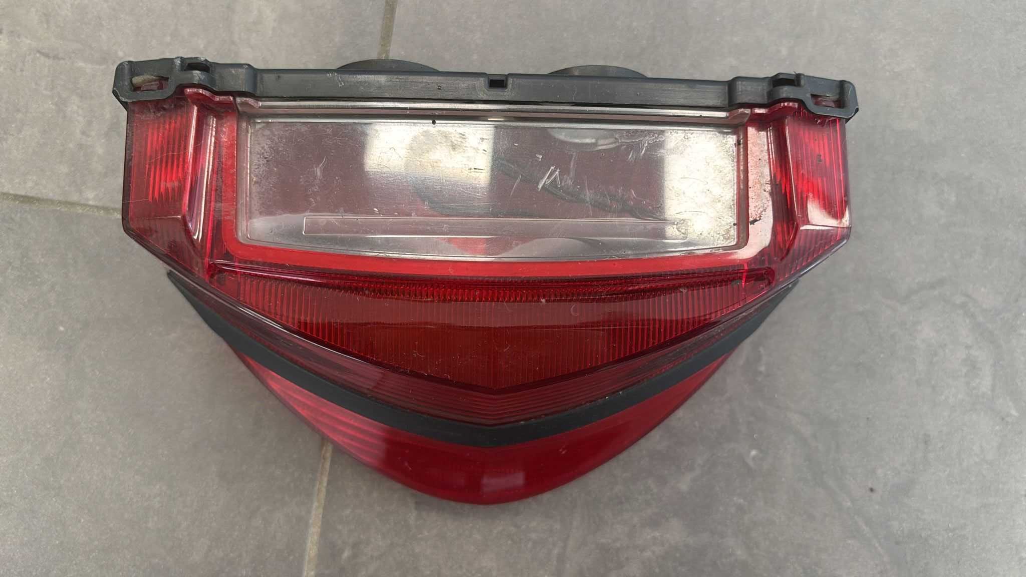 Lampa Tył Honda CBR 900.929 RR [1830]