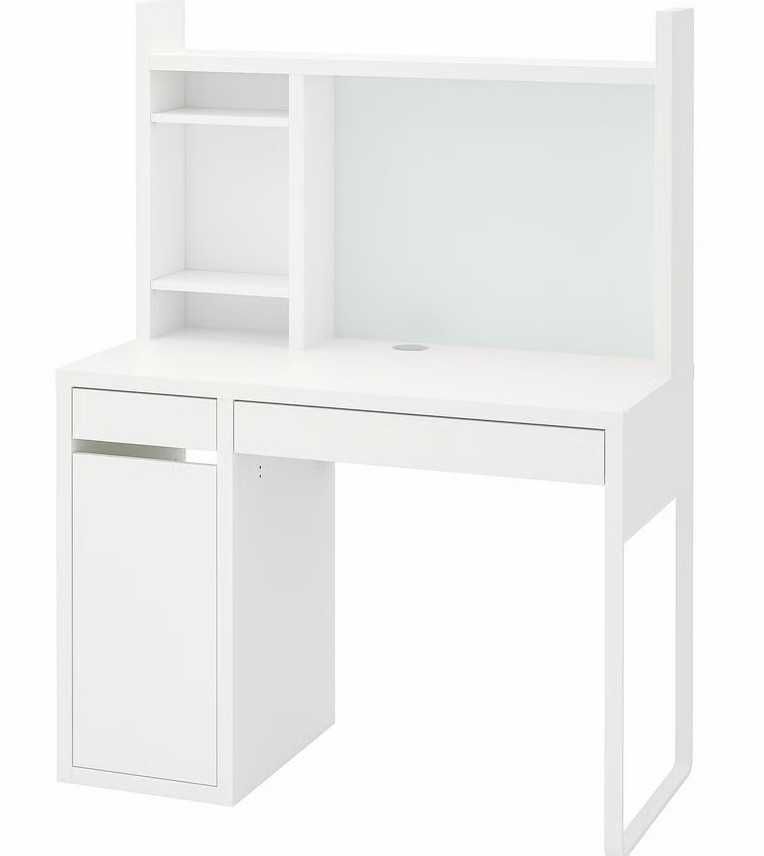 Secretária com quadro magnético