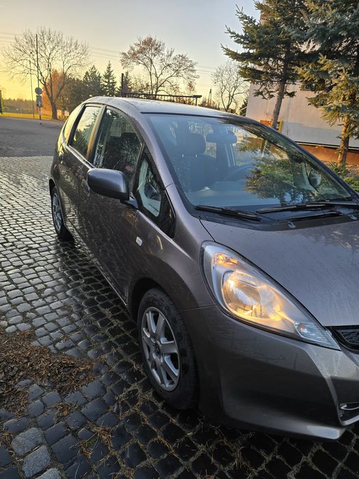 Bezawaryjny z małym przebiegiem Jazz