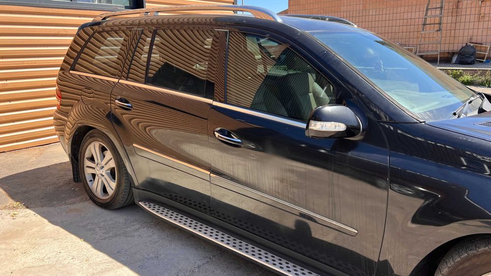 Дверь Mercedes GL X164 ML W164 двері дверька ГЛ МЛ 164 С197 С775 двери