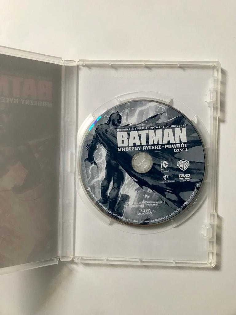 Batman: Mroczny rycerz powrót. Część 1 DVD kolekcja!