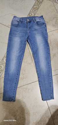 Spodnie damskie jeans