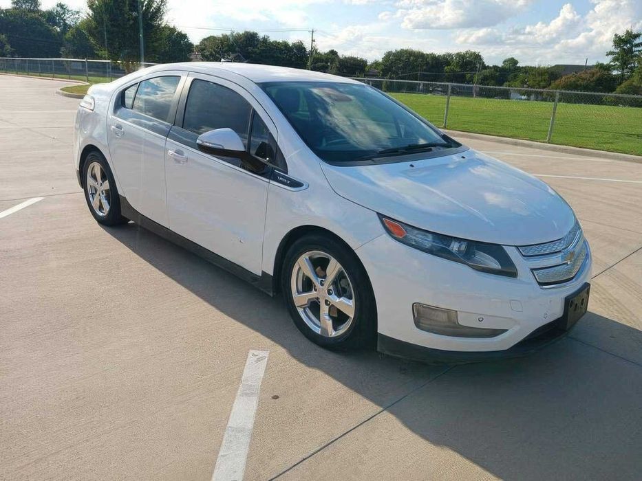 Chevrolet Volt Premium      2014