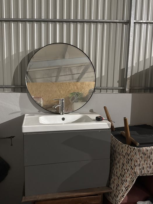 Movel casa de Banho IKea sem uso com tudo