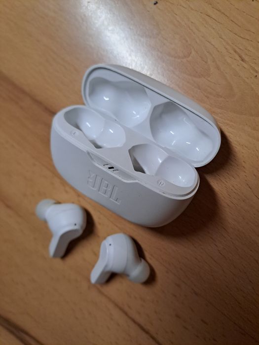 Słuchawki JBL Vibe Beam białe bezprzewodowe douszne bluetooth