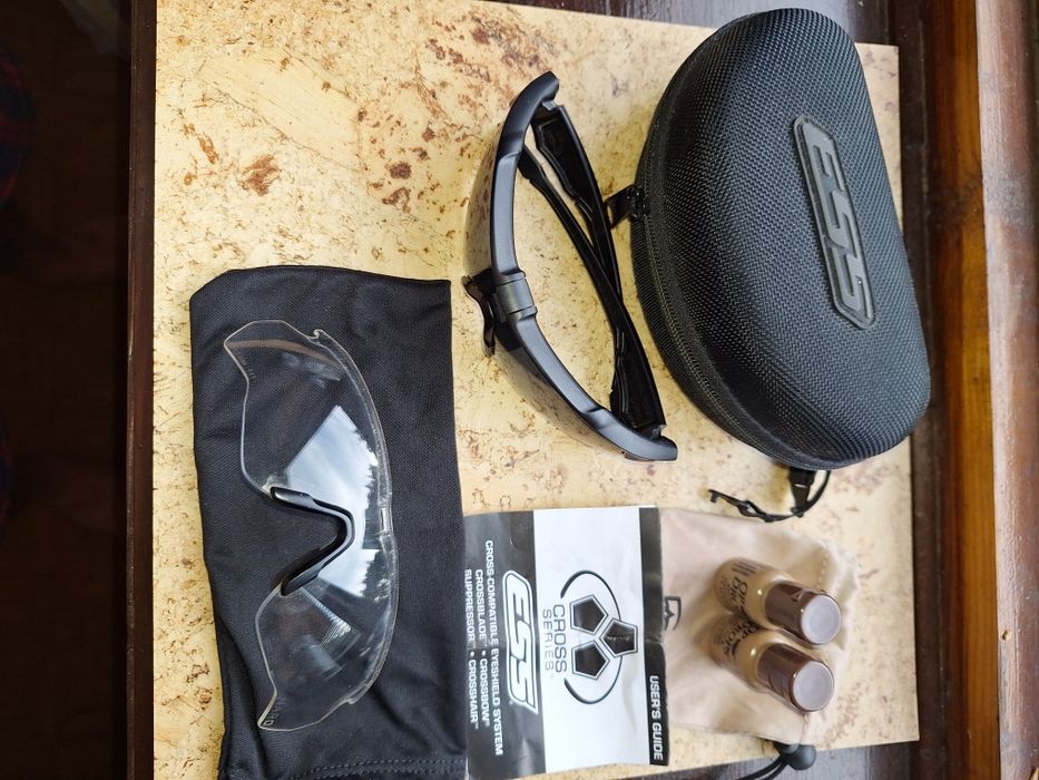 Захисні стрілецькі окуляри ESS Crosshair 2LS Kit Black