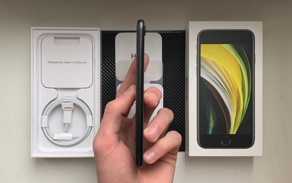 iPhone SE 2020 - 256 гб - НОВЫЙ - 100% АКБ - NEVERLOCK - BLACK