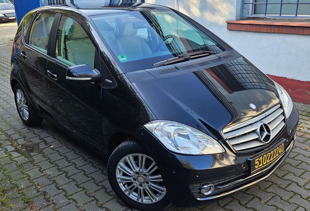Mercedes-Benz Klasa A 200 AVANGARDE Automat Pół-Skóra Klima Tempomat 162000km ZAREJESTROWANY
