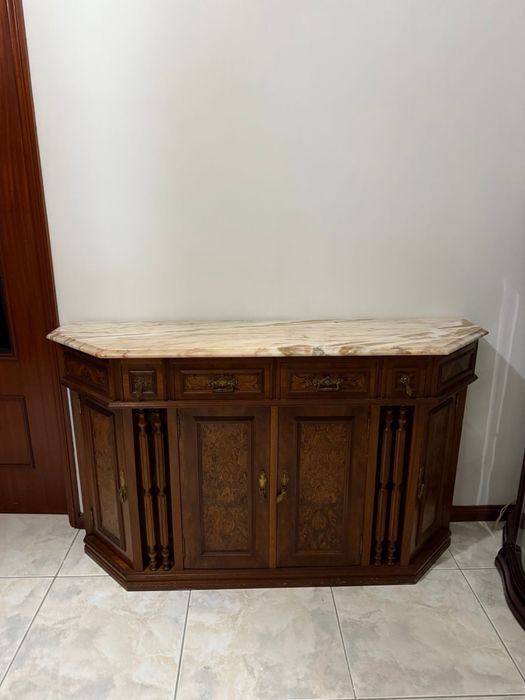 Sapateira com Pedra Mármore