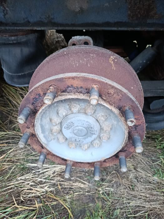 Ступиця напівпричіп Schmitz