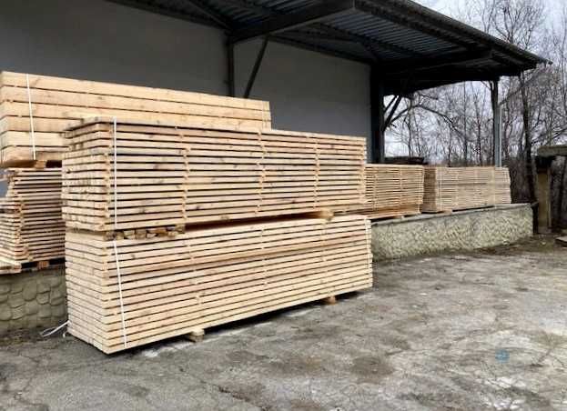 Продаж пиломатеріалів оптом — дошка обрізна, рейка, брус ДСТУ