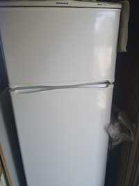 Холодильник Snaige FR240