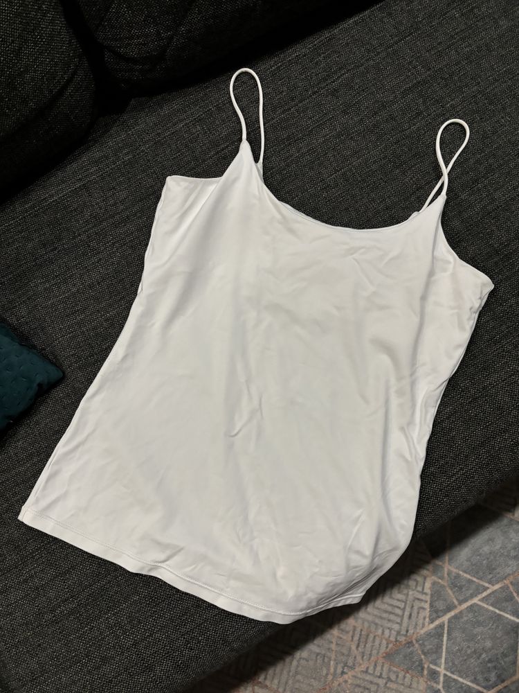 Reserved biały top na ramiączkach basic S