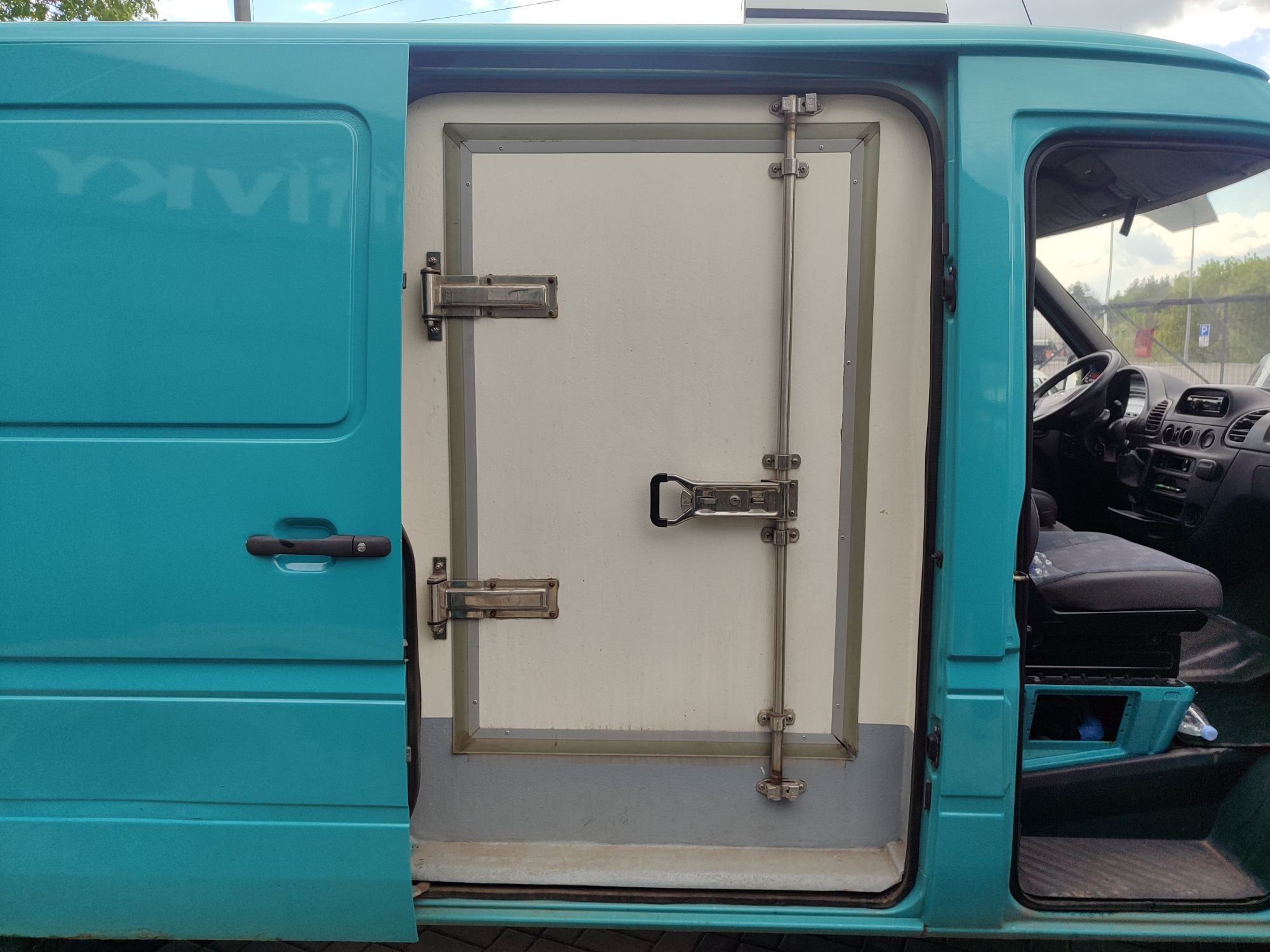 Mercedes Sprinter 313 Ref 3500кг