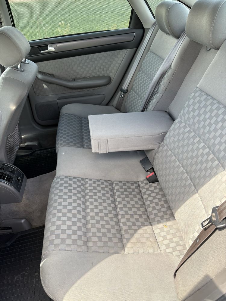 Audi A6 2002 benzyna 2,4l