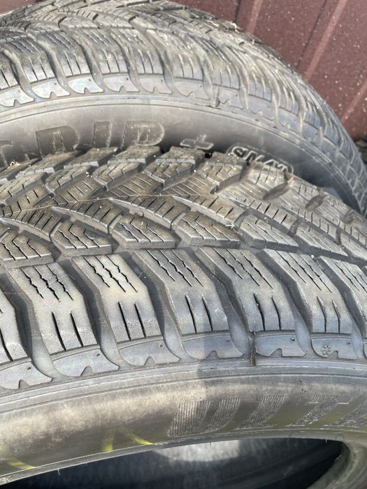 Диски з шинами Mazda Trebute