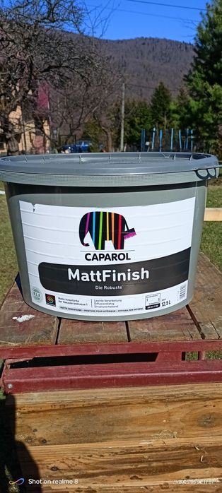 Sprzedam farbę mattfinish śnieżna biel zmywalna