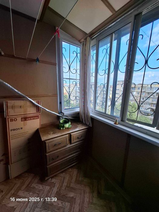 Продам 2 к квартиру жм Солнечный начало