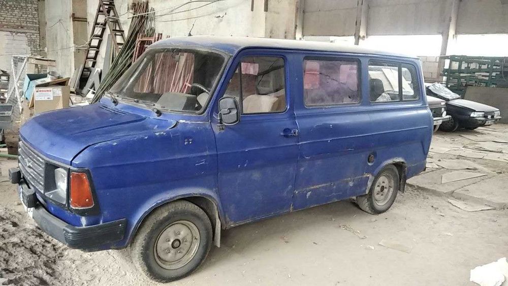 Форд Транзит II  (бегемот)