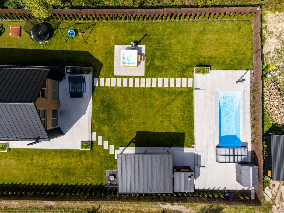 Domek z jacuzzi,  basen 30 stopni, 16 osob, sauna bilard, roztocze