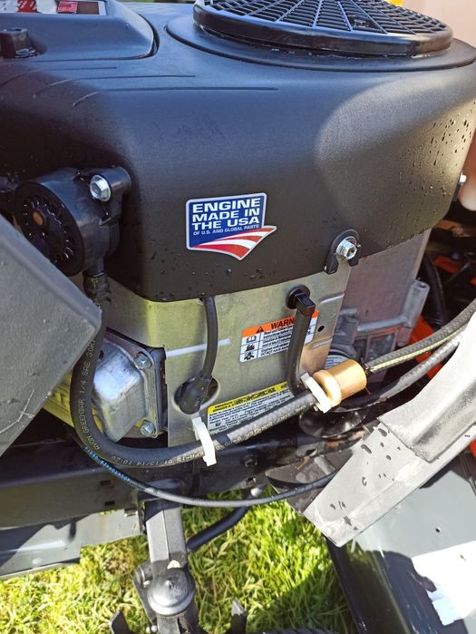 Traktorek kosiarka Husqvarna Briggs stratton 22 koni V2
