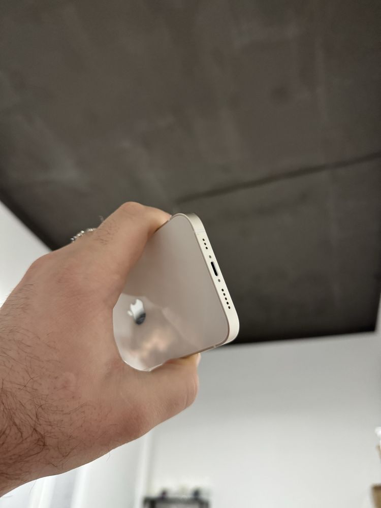 Apple iphone 13 128 gb білий як новий айфон