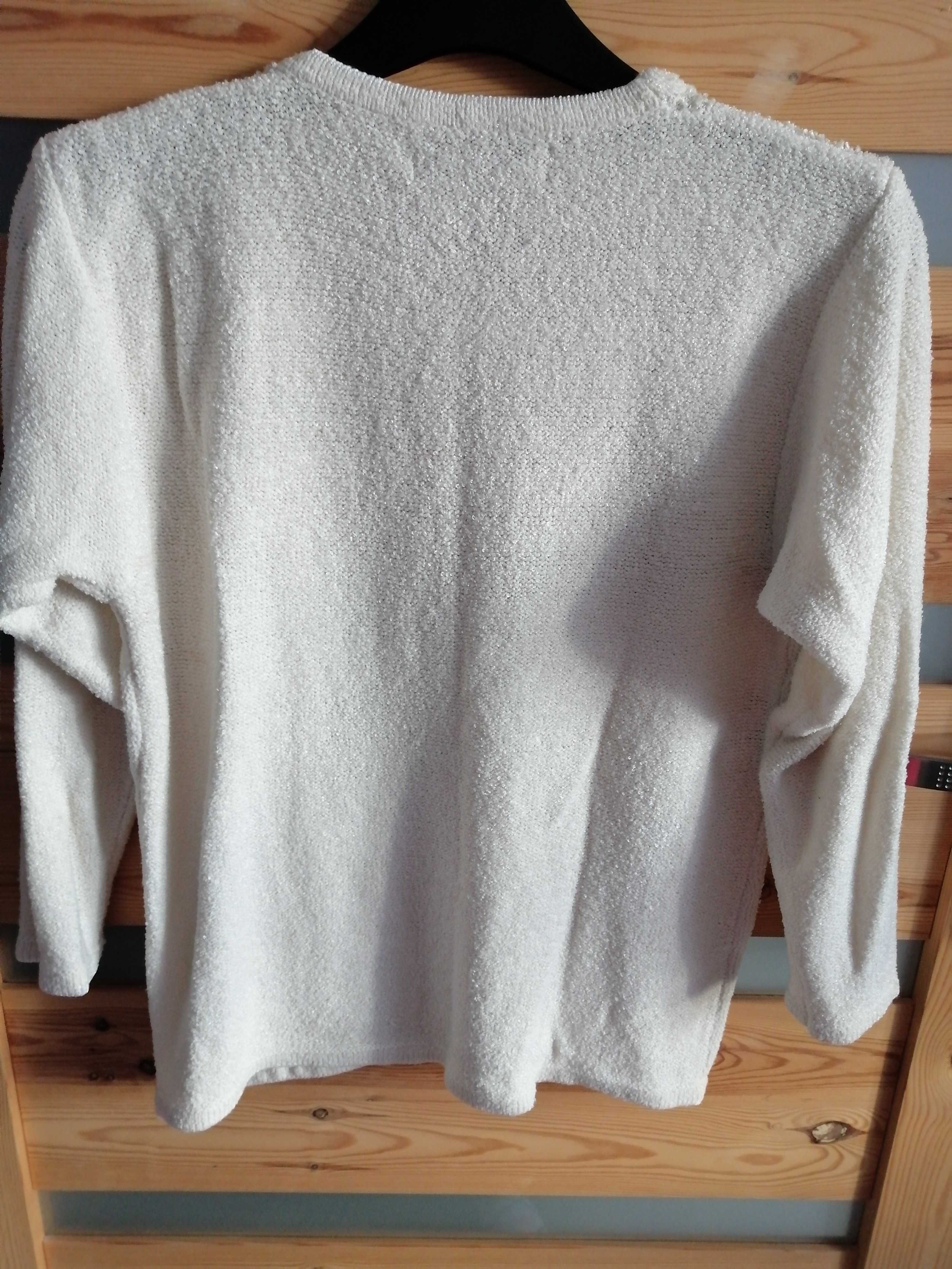 Sweter damski w rozmiarze 40/42