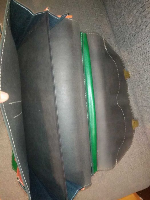 Mala Antiga da Escola, anos 70