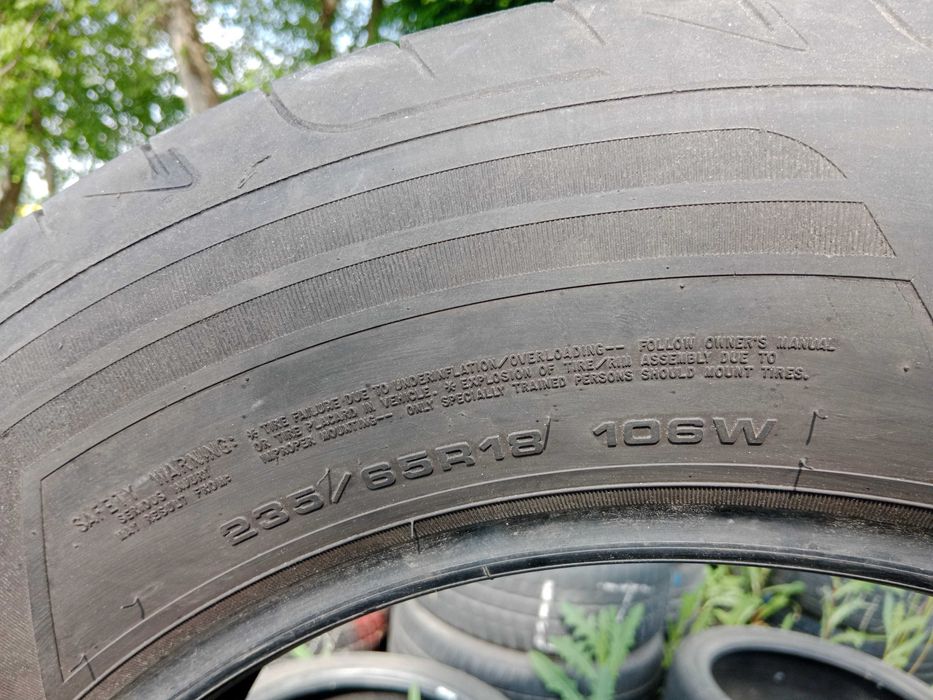 Opona używana letnia 235/65R18 Goodyear SUV Eagle F1 Asymetric 3 1szt.